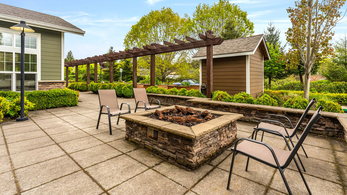 The outdoor patio at Glenmoore